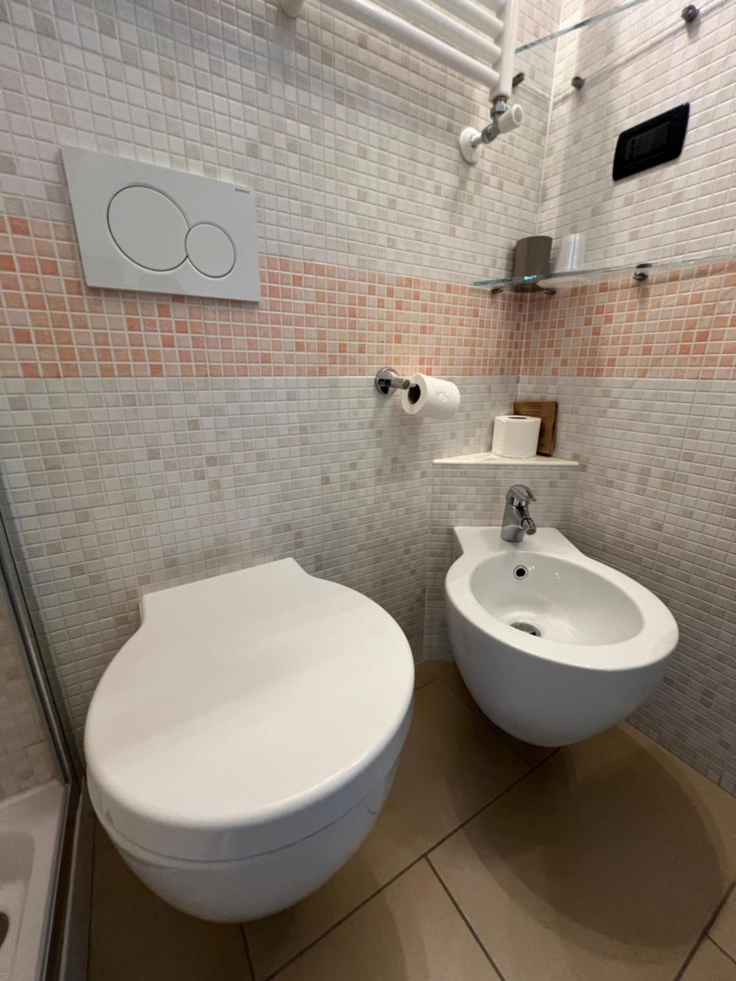 Hostal Casale Milleseicento Gavi Habitación foto